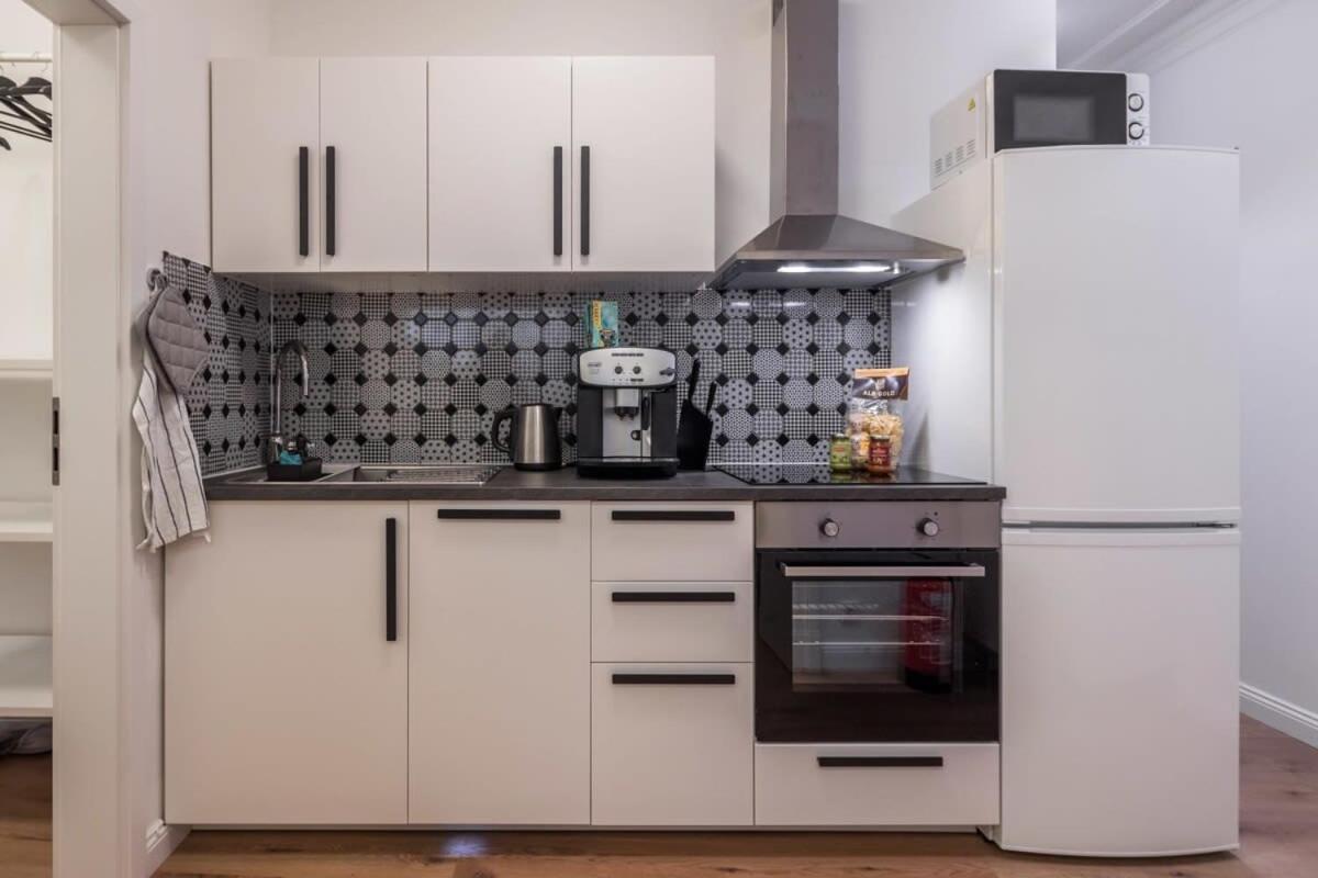 Charming Apartment In Prime Location Hamburg Exterior foto