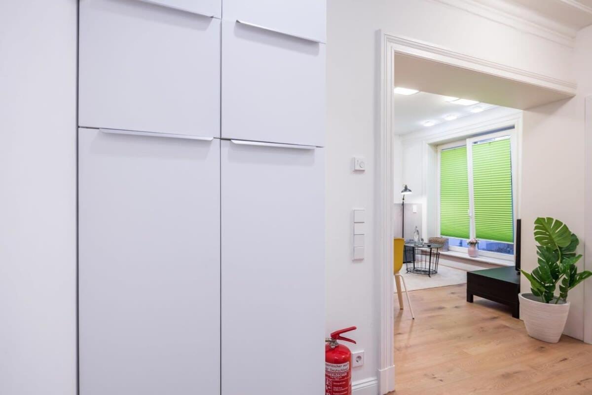 Charming Apartment In Prime Location Hamburg Exterior foto